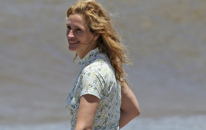 julia-roberts:-embracing-her-well-deserved-vacation