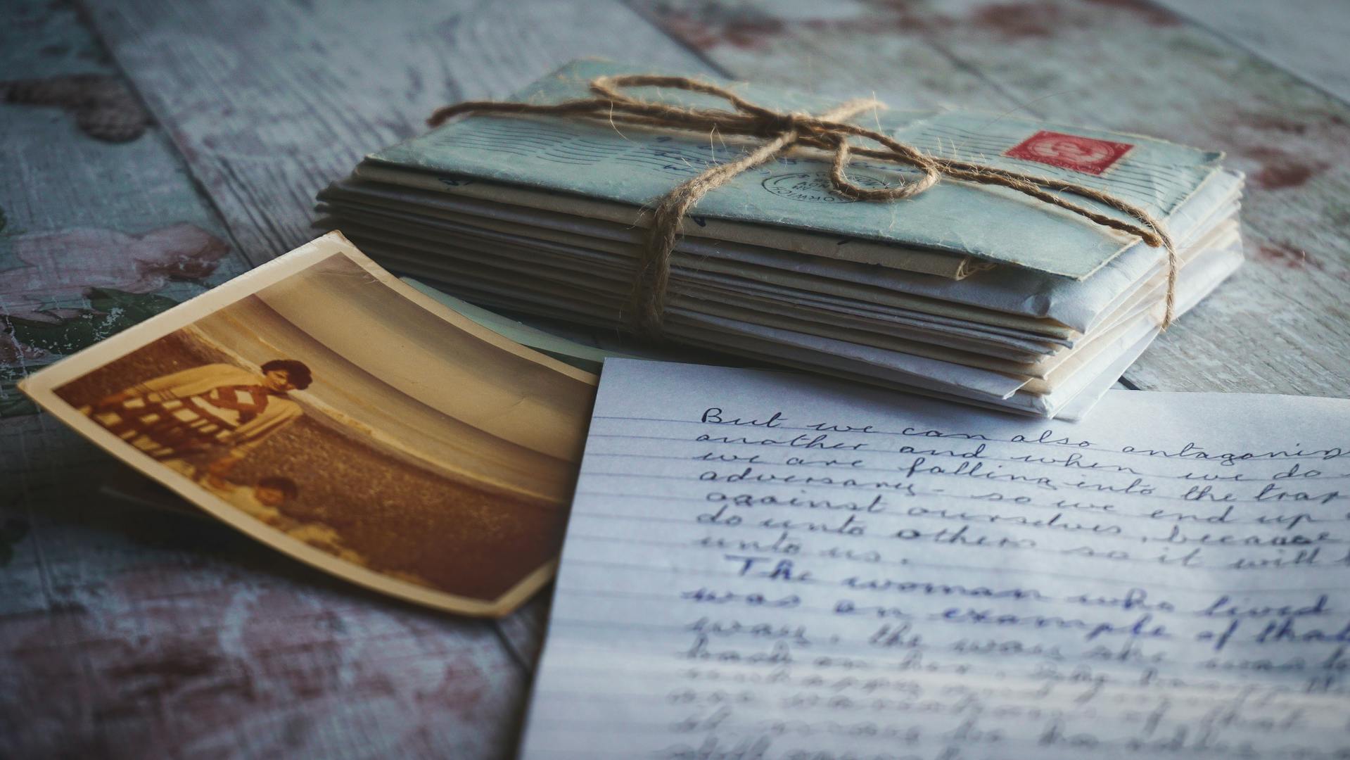 A stack of letters on a table | Source:  Pexels