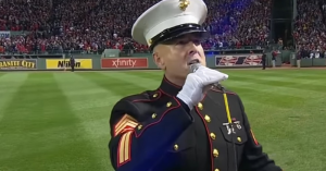 marine-leaves-30,000-people-speechless-when-he-does-this.-at-1:48-—-goosebumps